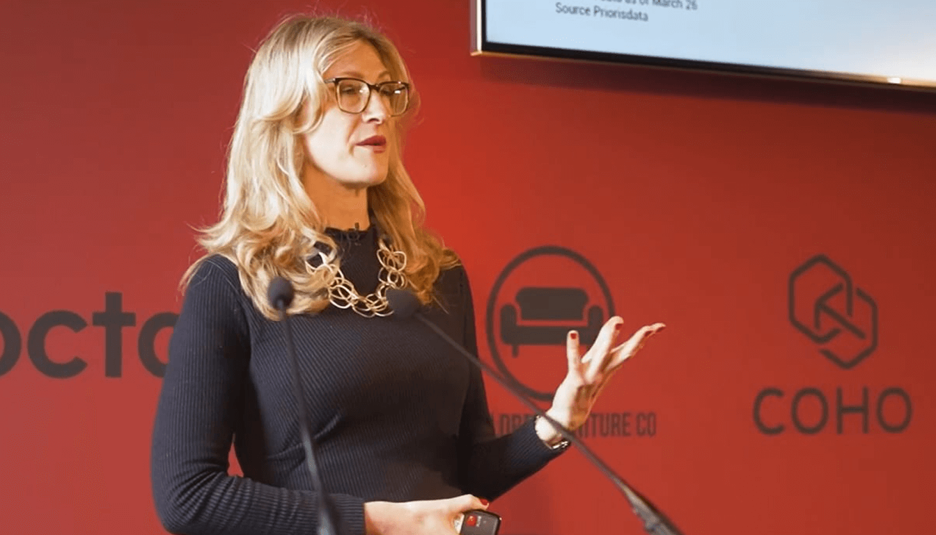 Jane Scroggs speaking at the HMO Awards
